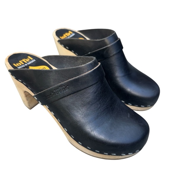 Swedish Hasbeens Shoes - Swedish Hasbeens Women's  Slip in Classic Clogs  Black Leather Wood Size 37